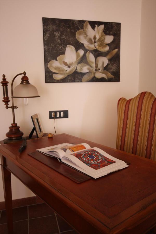 Porta Del Vento Bed & Breakfast Giardini Naxos Exterior photo